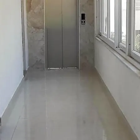 Royal מלון אלאניה