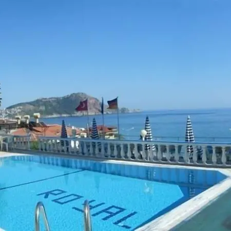 Royal Hotel 3*