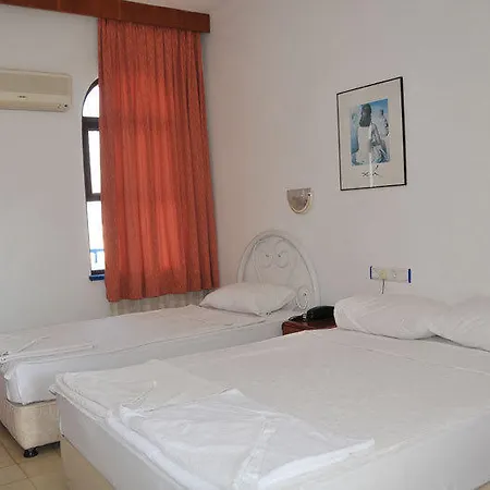 Hotel Royal 3*